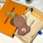 Louis Vuitton  Monogram Puppy Bag Charm Key Holder M80242 - Image 7